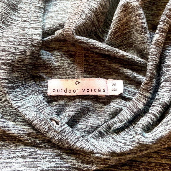 Outdoor voices pullover - Picture 2 of 3